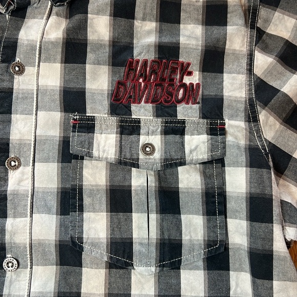 Harley Davidson Short Sleeve Button Up Size XL Black & Grey Plaid - Picture 2 of 10